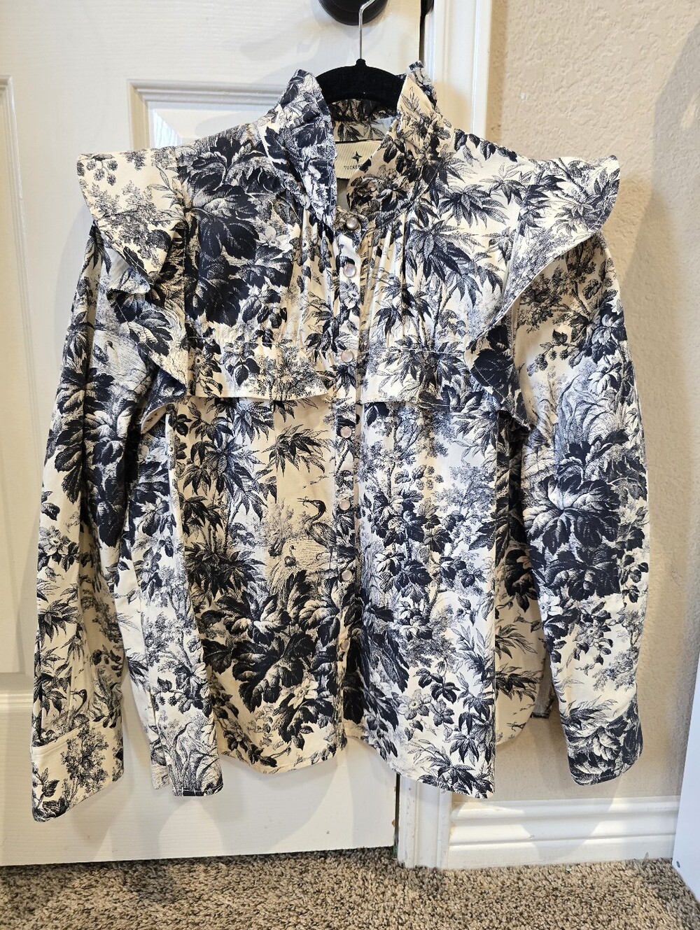 Tuckernuck Noir Cypress Toile Ruffle Blouse Size Large